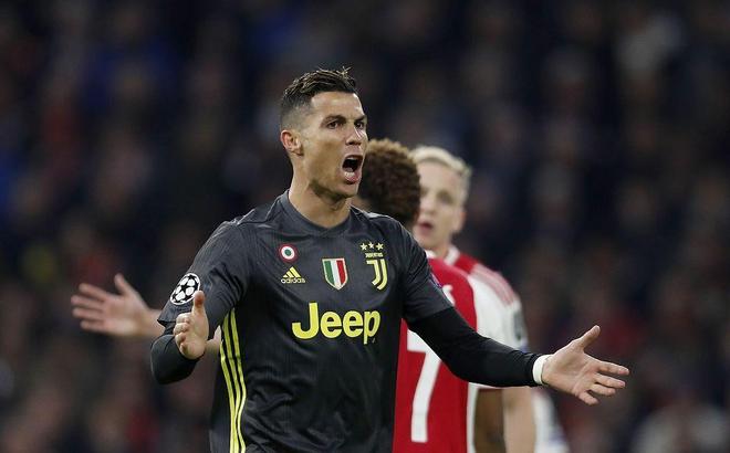 阿贾克斯惊险获胜，淘汰尤文图斯晋级