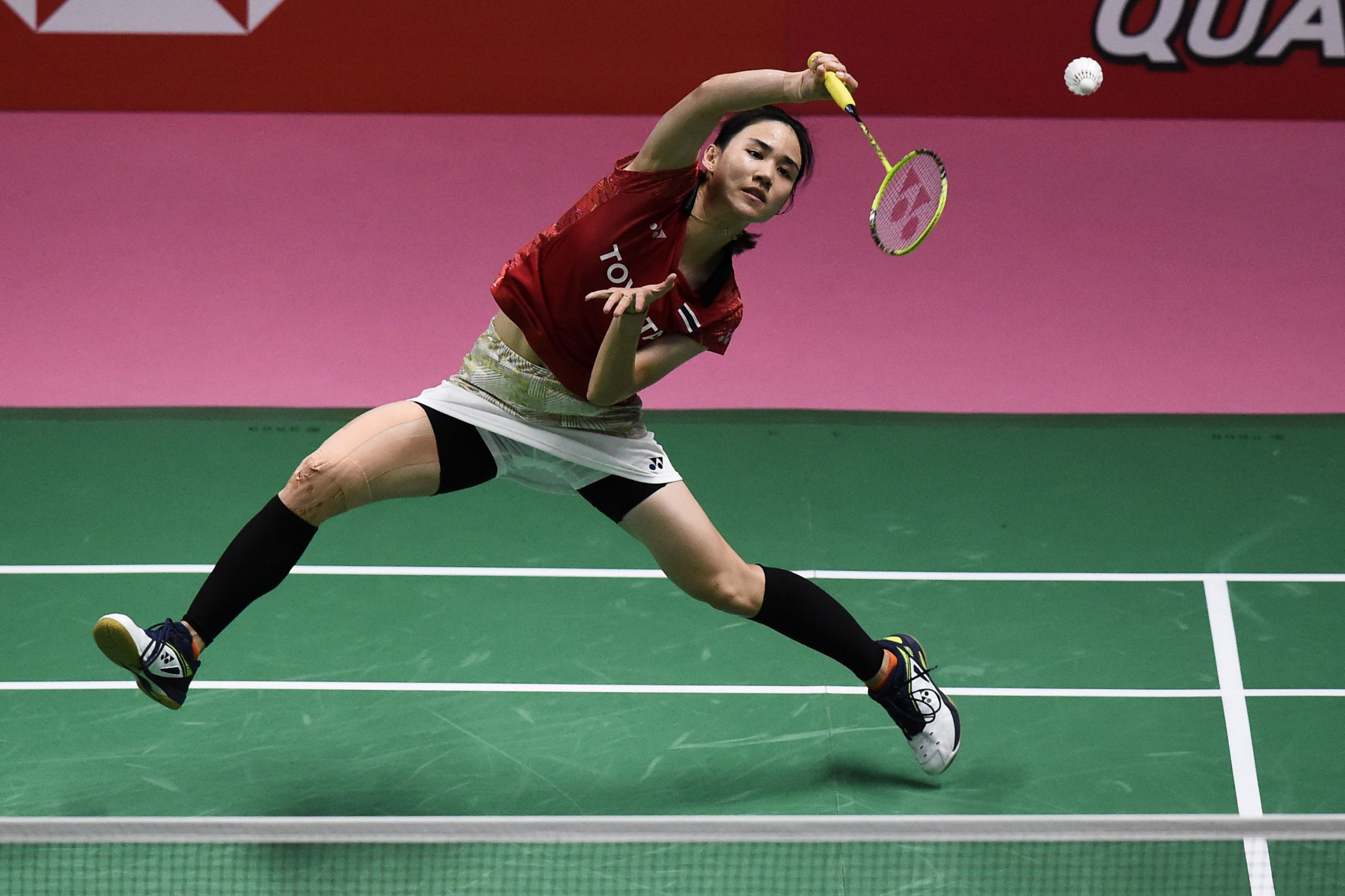 泰国队轻取印尼队,辛杜高光表现 泰国队轻取印尼队,辛杜高光表现