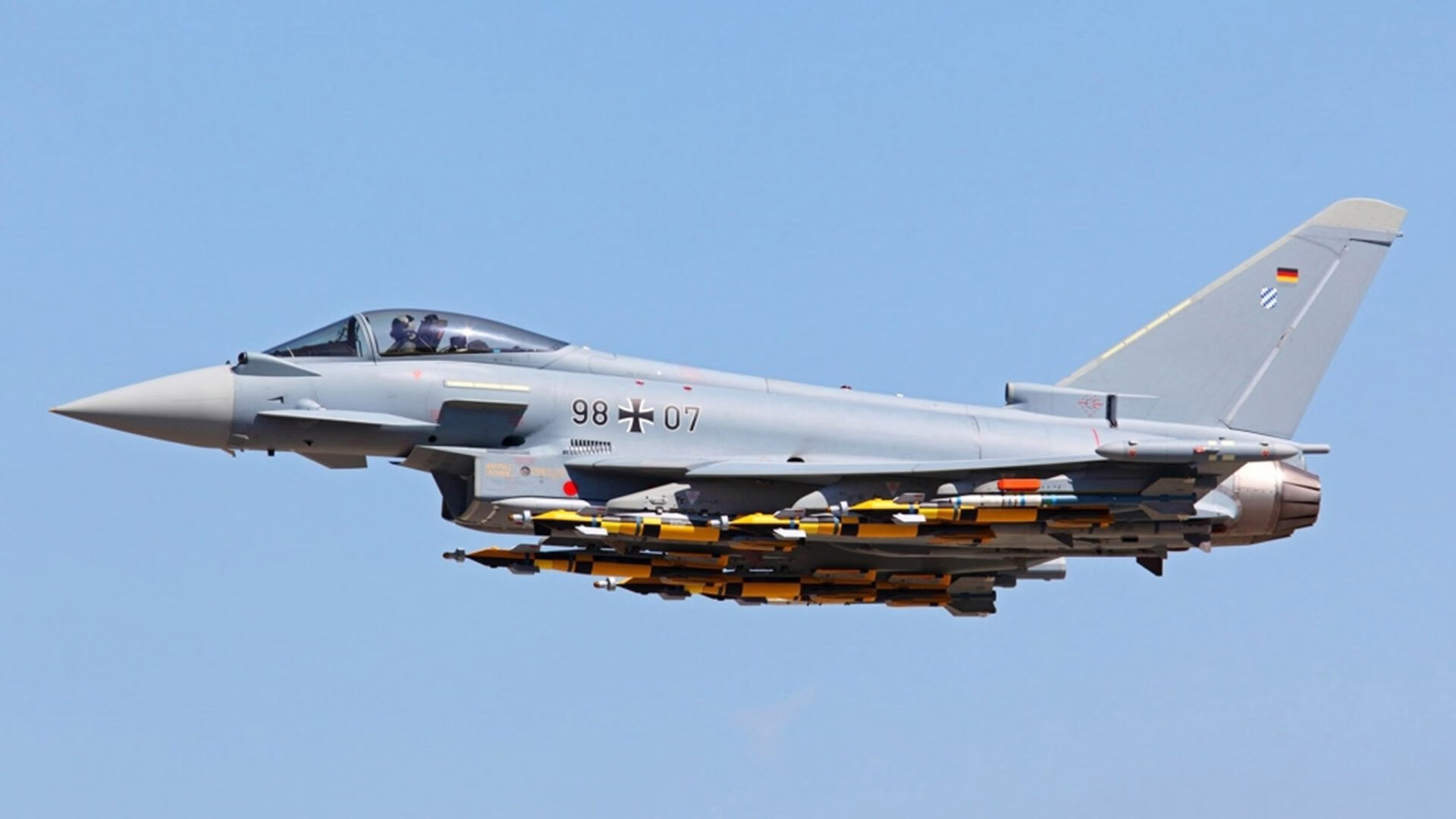 从多伦多到马德里，马克西的接管之夜如何定义竞技体育的唯一性