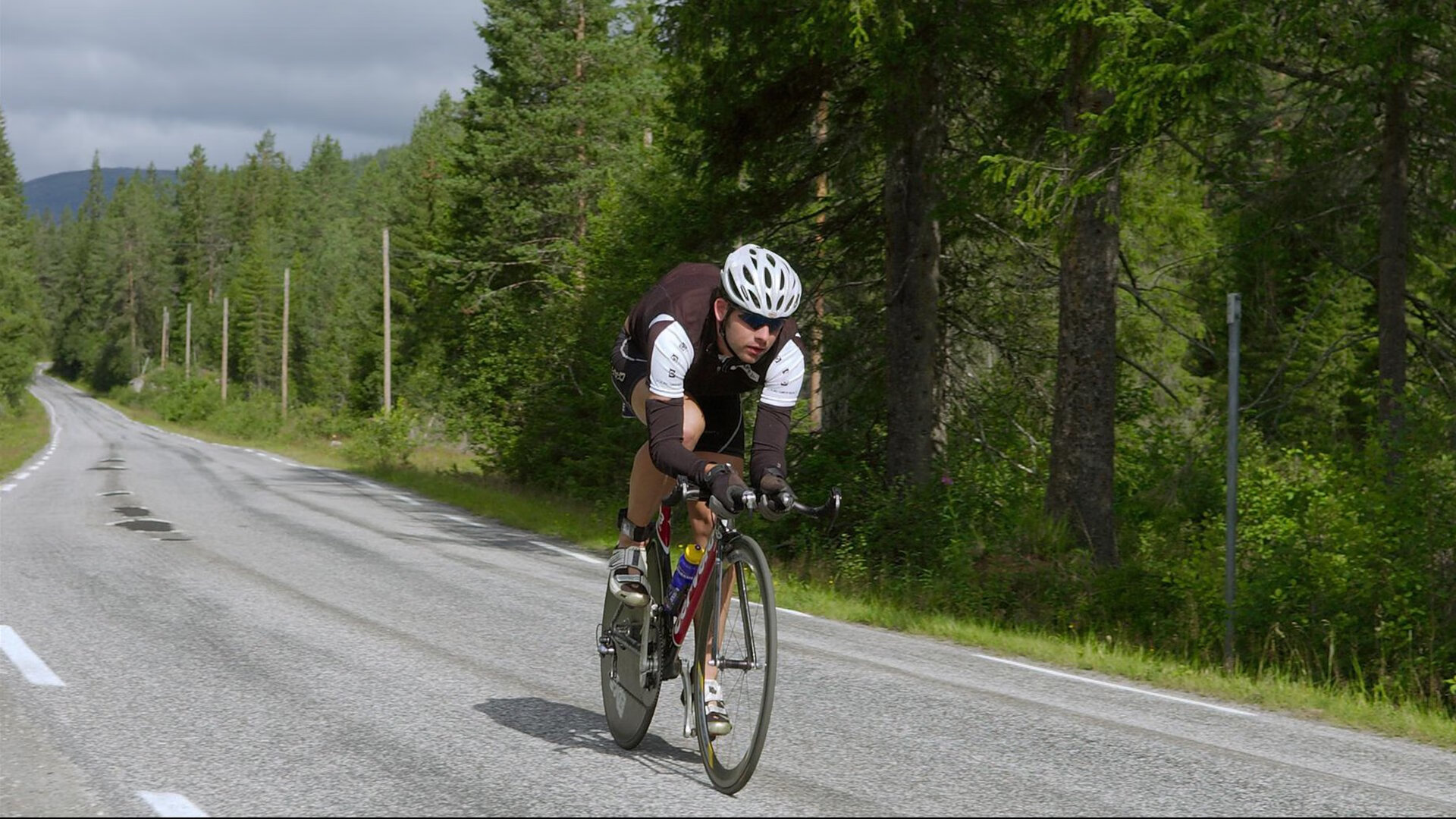 迪亚斯英超封神之战，当韩国速胜南非的斗志注入利物浦争冠血脉