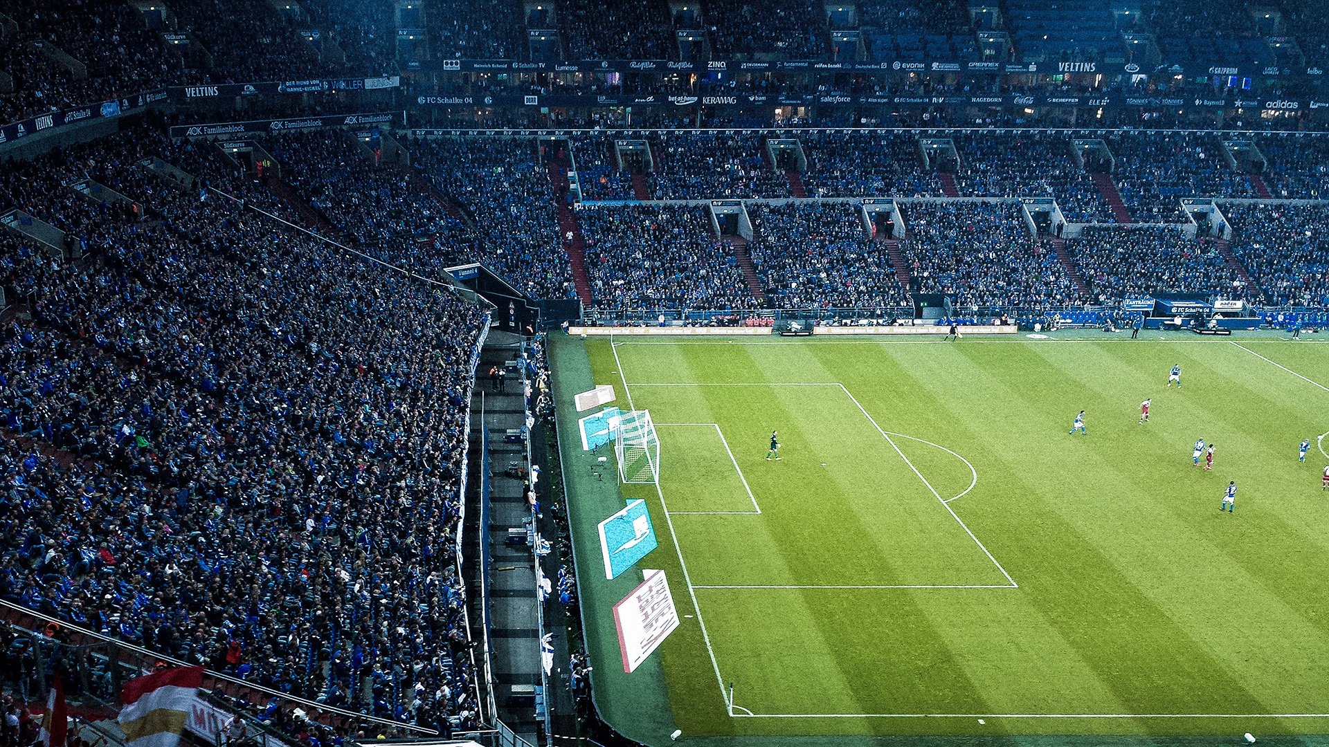 拉沃尔杯的灵魂碾压，为何一场表演赛，竟比蒙特卡洛大师赛更点燃人心？鲁德之夜揭示网球未来